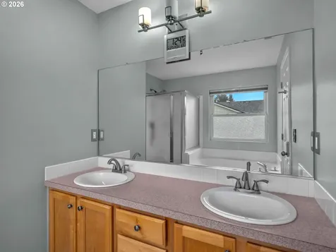 726 NW Harvest Moon Drive Hillsboro OR 97124