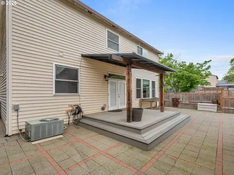 726 NW Harvest Moon Drive Hillsboro OR 97124