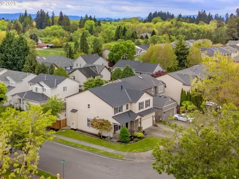 726 NW Harvest Moon Drive Hillsboro OR 97124