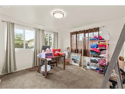 4033 Hanna Street Roseburg OR 97471