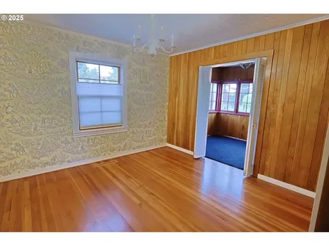 1149 Juniper Avenue Coos Bay OR 97420