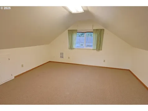 1149 Juniper Avenue Coos Bay OR 97420