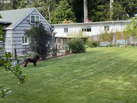 1149 Juniper Avenue Coos Bay OR 97420