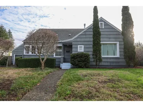 1149 Juniper Avenue Coos Bay OR 97420