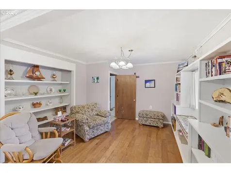 1115 Juniper Street Sweet Home OR 97386