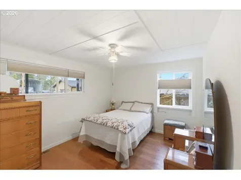 1115 Juniper Street Sweet Home OR 97386