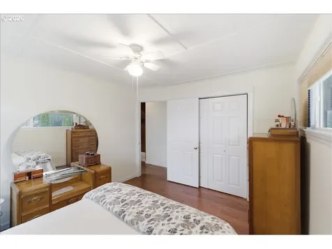 1115 Juniper Street Sweet Home OR 97386