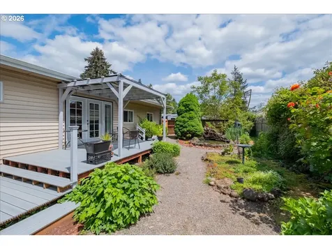 1115 Juniper Street Sweet Home OR 97386