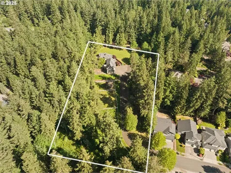 16590 SW High Hill Lane Beaverton OR 97007