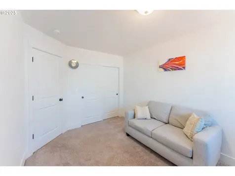 2912 S Ivy Street Cornelius OR 97113