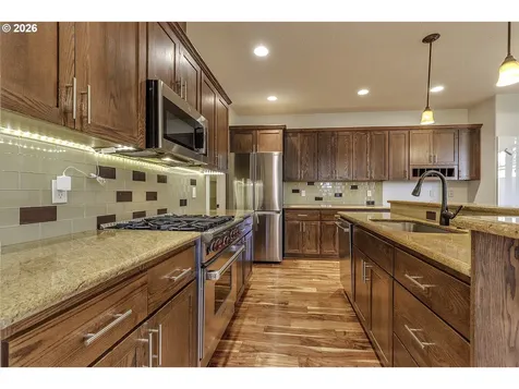 3367 NW 165th Place Beaverton OR 97006