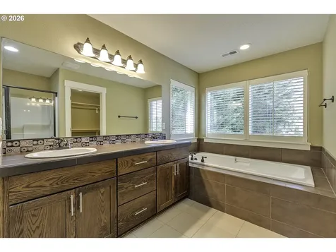 3367 NW 165th Place Beaverton OR 97006