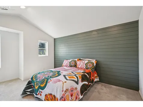 15599 Jewelberry Avenue Sandy OR 97055