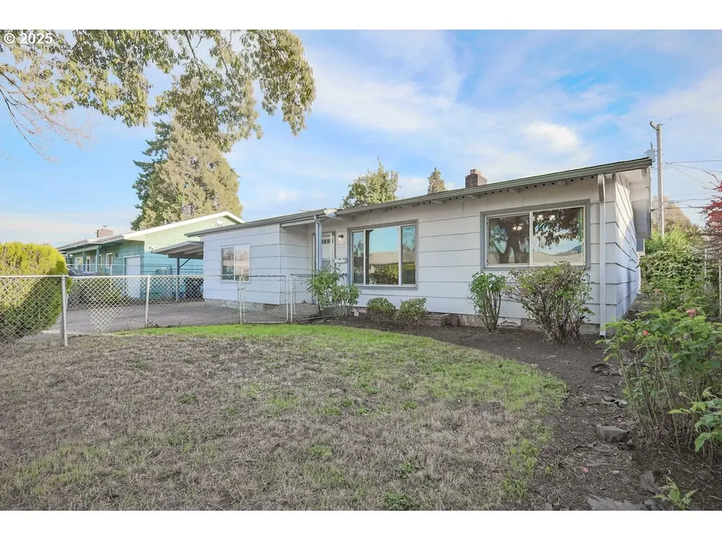1355 Quinalt Street Springfield OR 97477