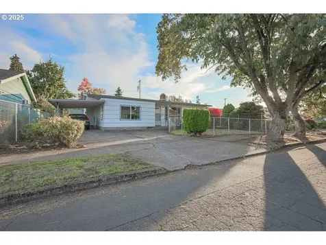 1355 Quinalt Street Springfield OR 97477