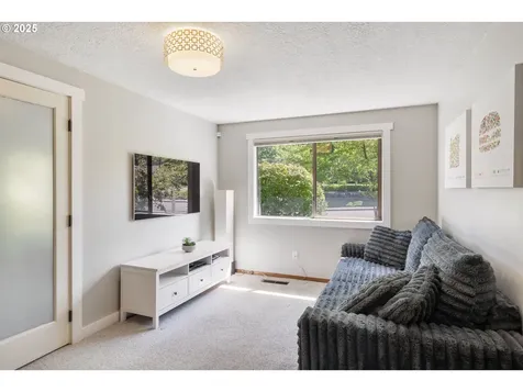 8805 NW Copeland Street Portland OR 97229