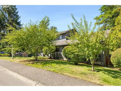8805 NW Copeland Street Portland OR 97229