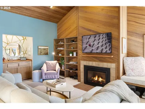 8805 NW Copeland Street Portland OR 97229