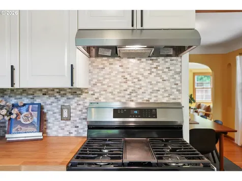 7436 N Seward Avenue Portland OR 97217