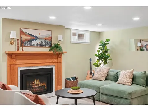 7436 N Seward Avenue Portland OR 97217