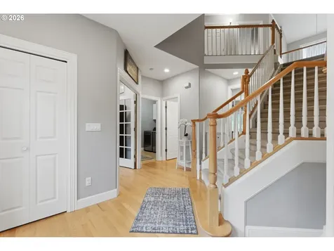 16096 SE Flavel Drive Portland OR 97236