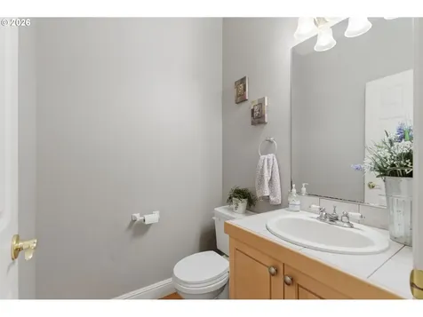 16096 SE Flavel Drive Portland OR 97236