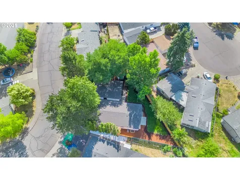 995 NW Arrowood Drive Mcminnville OR 97128