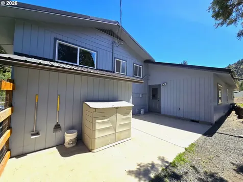 306 Adam Drive Canyon City OR 97820