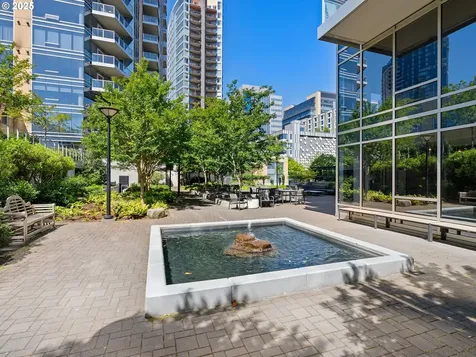3570 S River Parkway Portland OR 97239