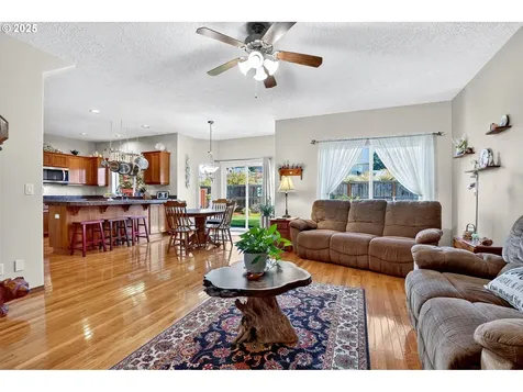 16168 Widman Court Oregon City OR 97045
