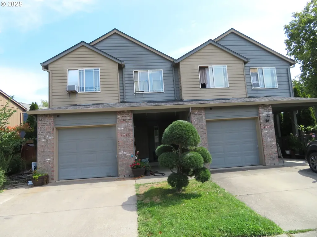 1740 NE Darby Street Hillsboro OR 97124