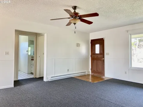 33505 Dorymen Lane Warrenton OR 97146