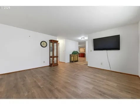 91153 N Miller Street Eugene OR 97408