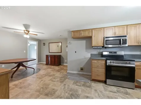 91153 N Miller Street Eugene OR 97408