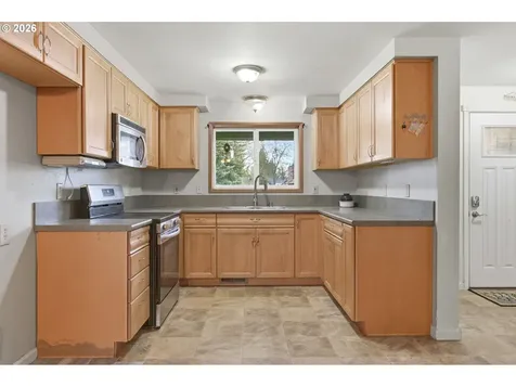 91153 N Miller Street Eugene OR 97408