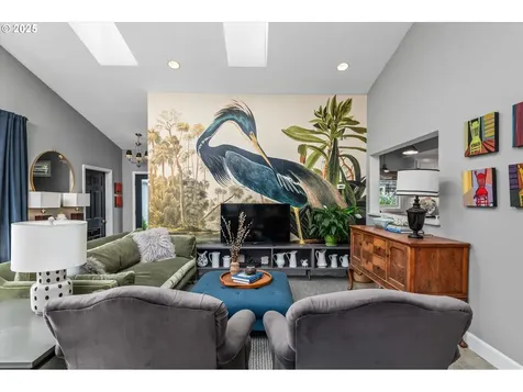 660 W 18th Avenue Eugene OR 97402