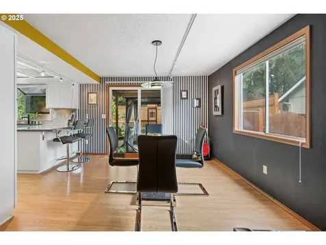 2053 SE 73rd Avenue Hillsboro OR 97123