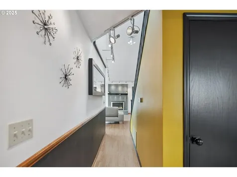 2053 SE 73rd Avenue Hillsboro OR 97123