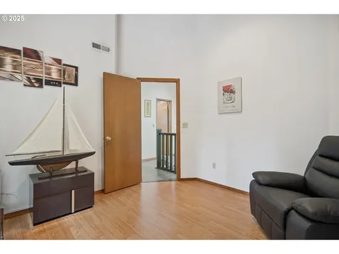 2053 SE 73rd Avenue Hillsboro OR 97123
