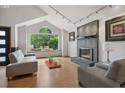 2053 SE 73rd Avenue Hillsboro OR 97123