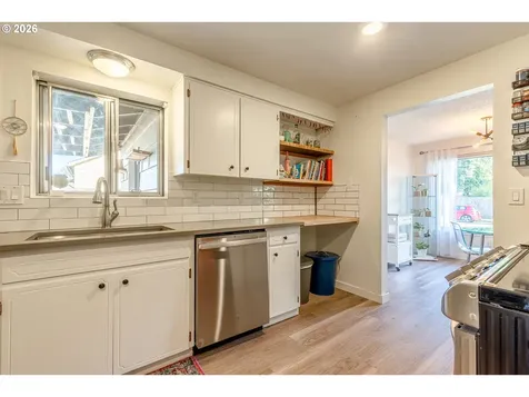 9715 SE Ramona Street Portland OR 97266