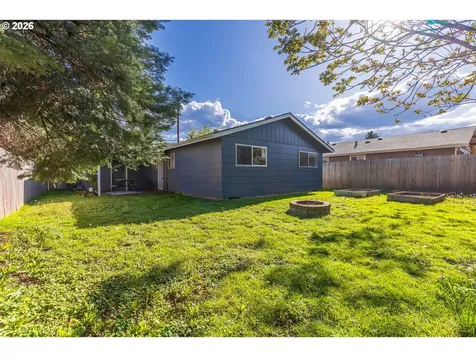 9715 SE Ramona Street Portland OR 97266