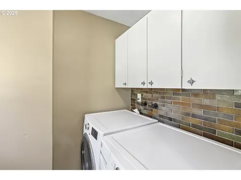5656 NE 58th Avenue Portland OR 97218