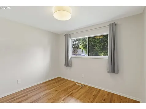 5656 NE 58th Avenue Portland OR 97218