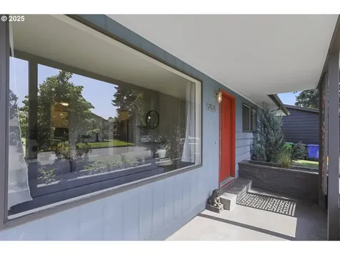 5656 NE 58th Avenue Portland OR 97218