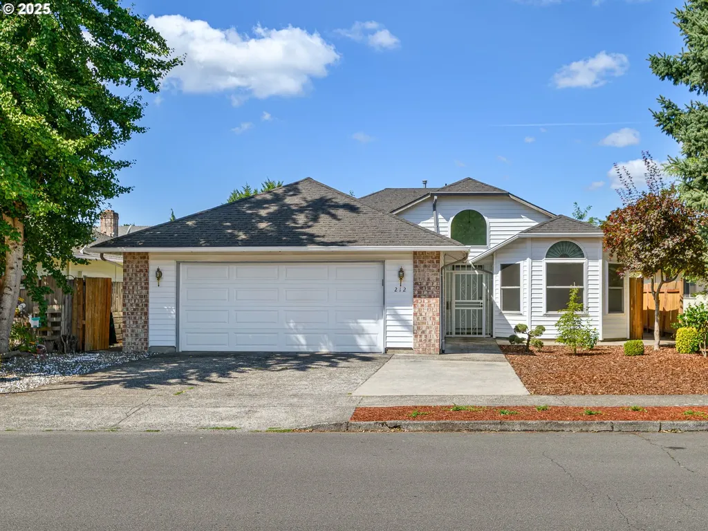 212 NE 175th Avenue Vancouver WA 98684