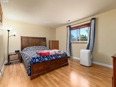 212 NE 175th Avenue Vancouver WA 98684