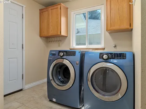 212 NE 175th Avenue Vancouver WA 98684