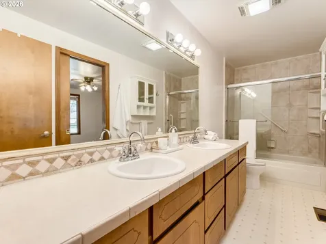 1116 NW Springwood Lane Mcminnville OR 97128
