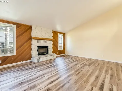 1116 NW Springwood Lane Mcminnville OR 97128